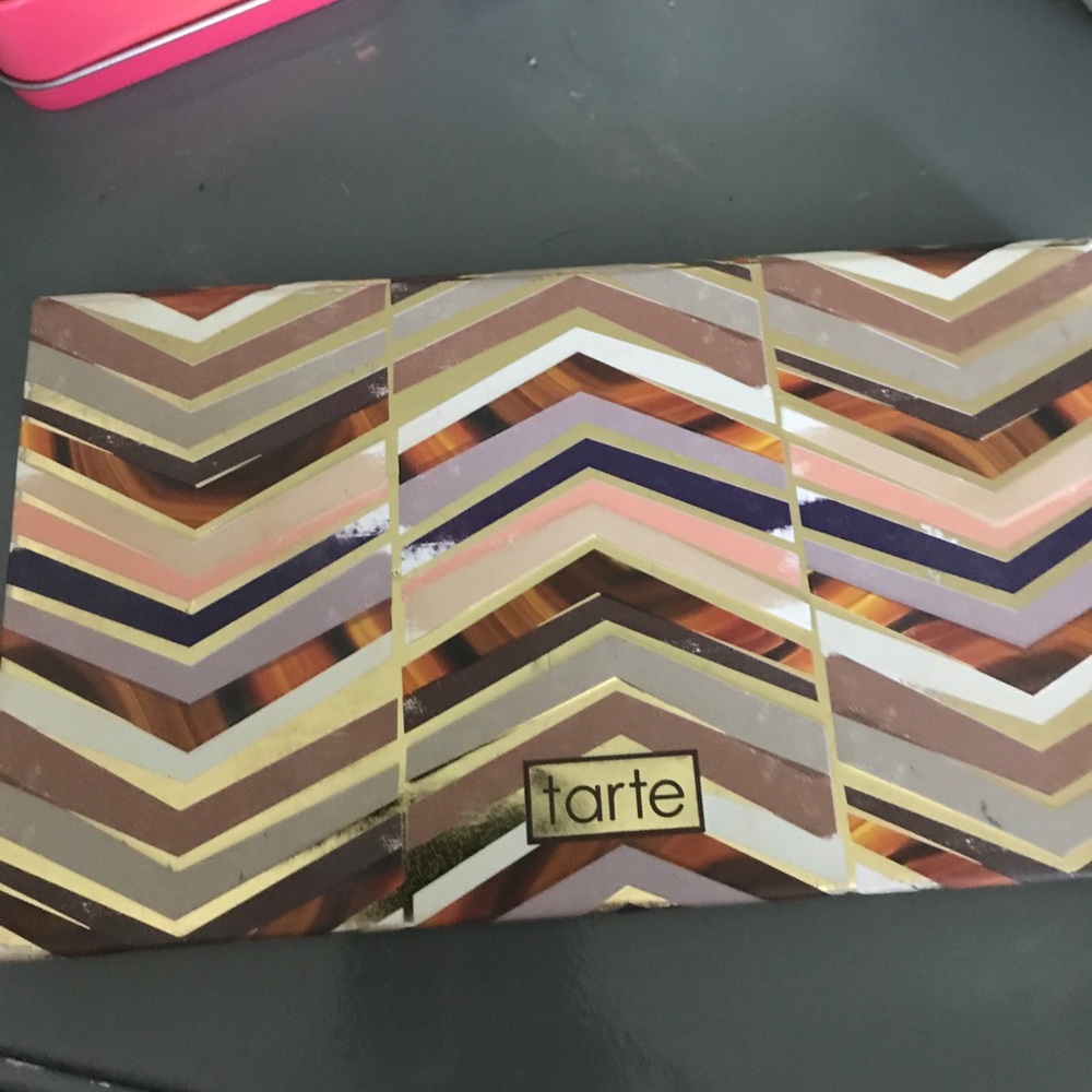 Tarte Clay Play palette, volume 1